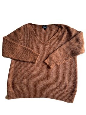 Lumiere Women's V-Neck Sweater in Rust Brown